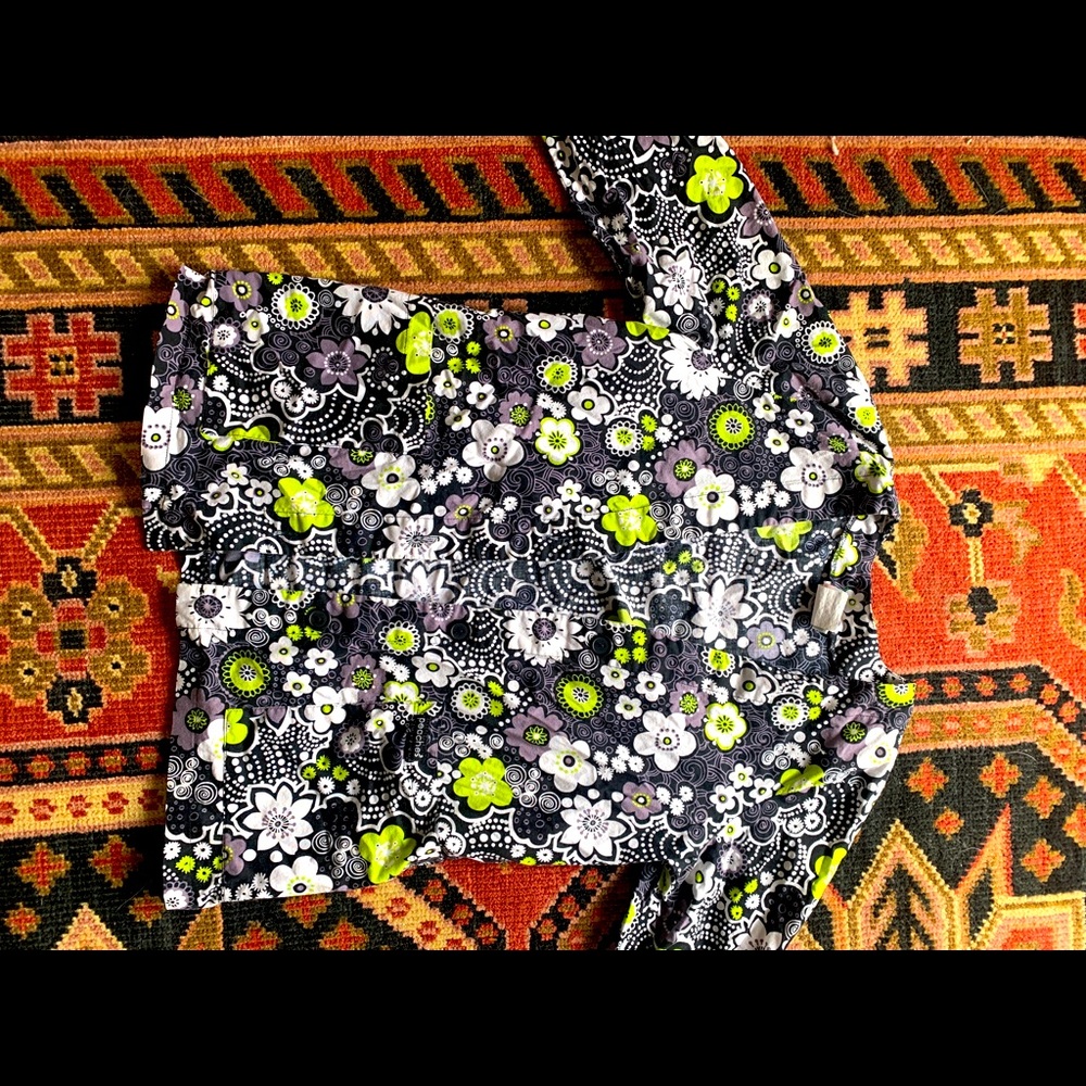 Really cute floral scrub jacket